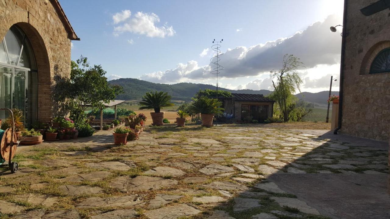 Agriturismo Casa Montecucco Giuncarico Екстер'єр фото