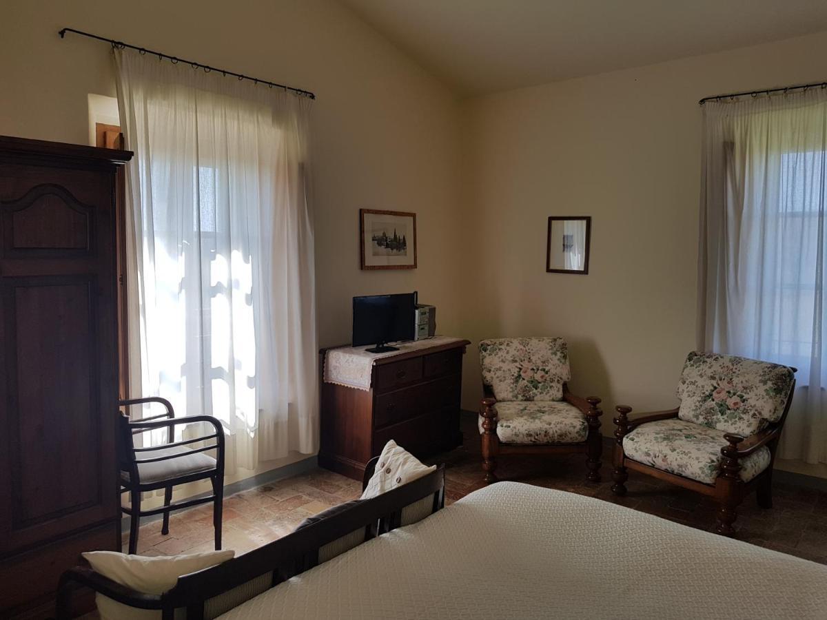 Agriturismo Casa Montecucco Giuncarico Екстер'єр фото