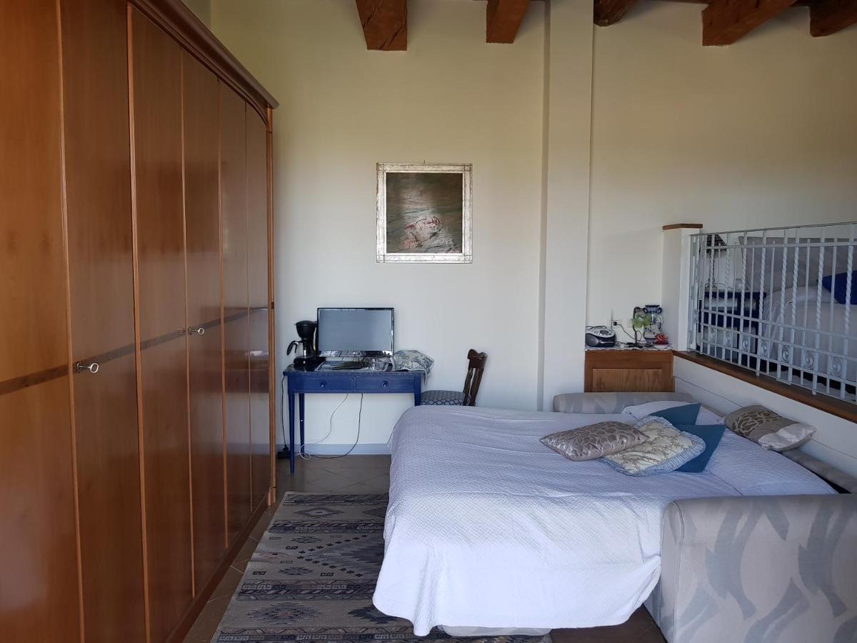 Agriturismo Casa Montecucco Giuncarico Екстер'єр фото